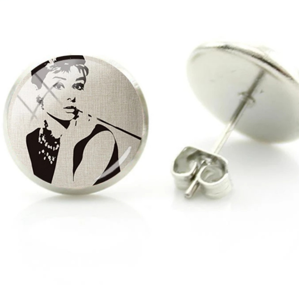 Audrey Hepburn earrings - Picture 1 of 3